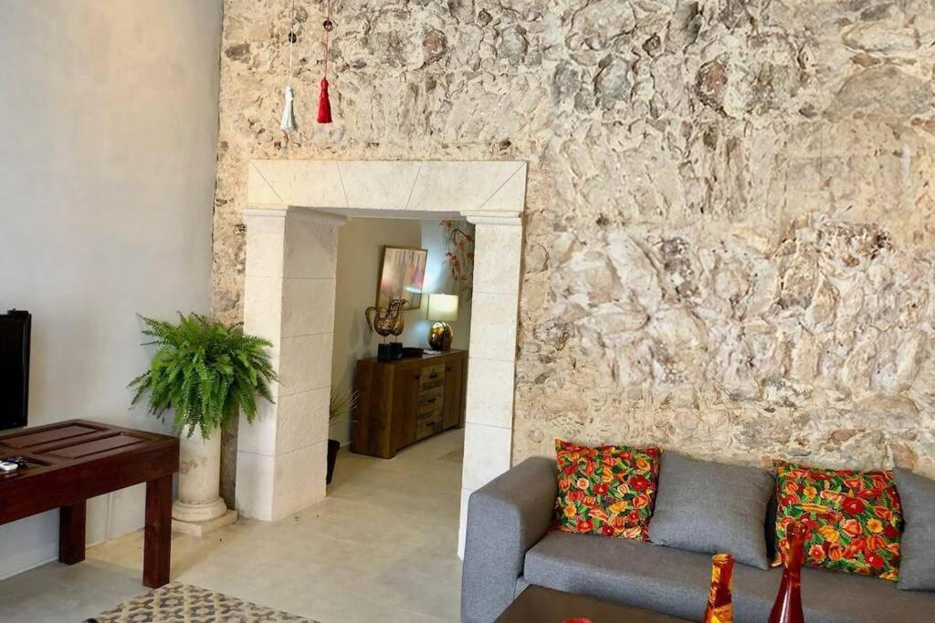 Casa El Flamboyán dentro de la ciudad amurallada Campeche Exterior foto